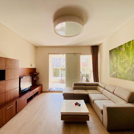 Great Flat With Terrace In Oldtown-Prime Rentals Kaunas Exterior foto